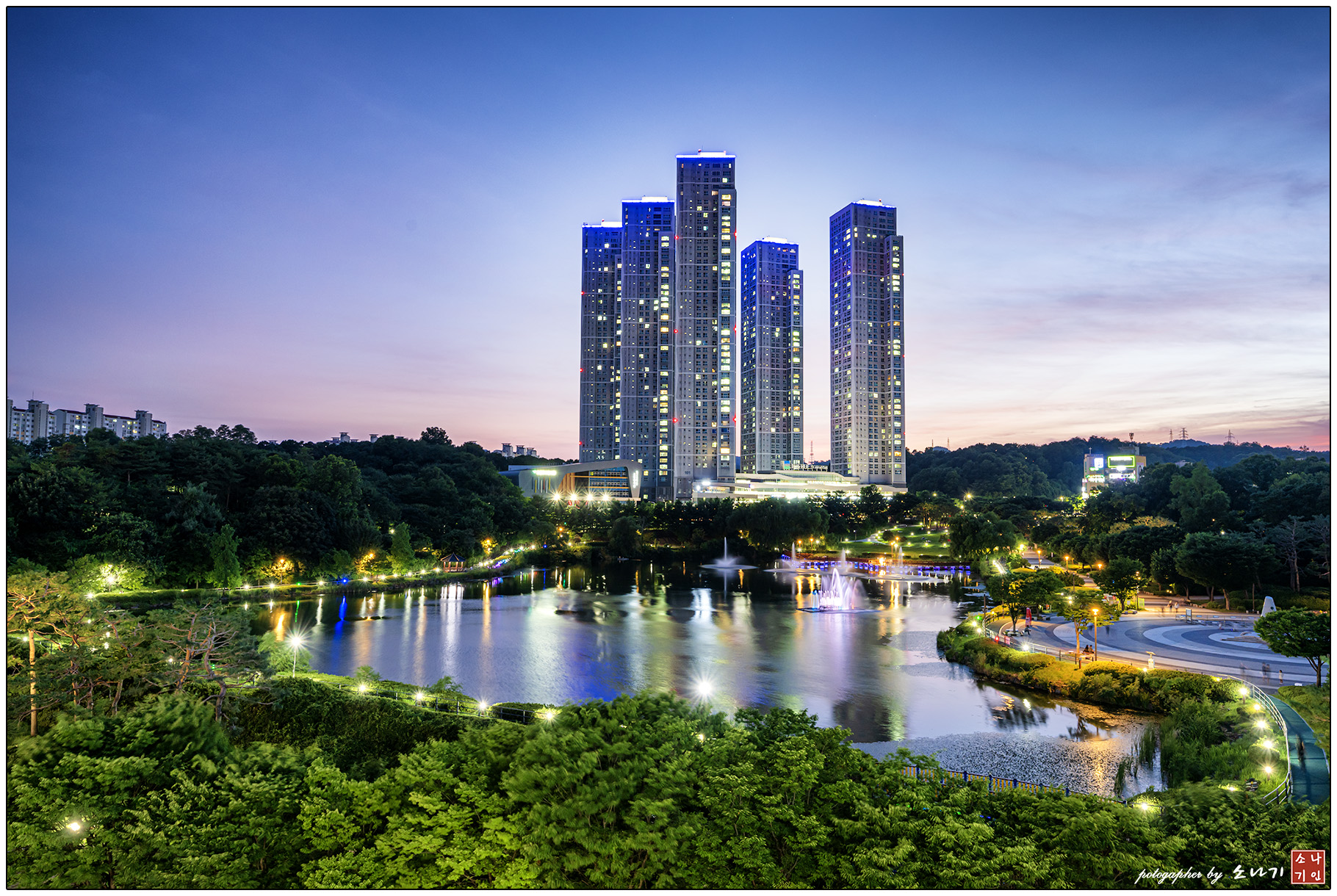 오창 호수공원.jpg