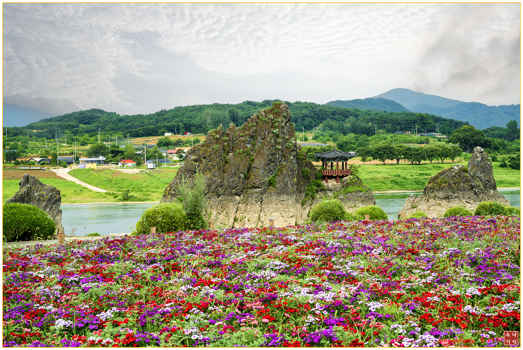 도담삼봉 복사.jpg